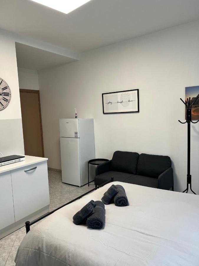 Affittacamere Viali Centro Кивассо Экстерьер фото